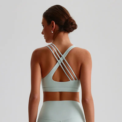 Jiaing Cross Back Medium Impact Padded Sports Bra-powder green